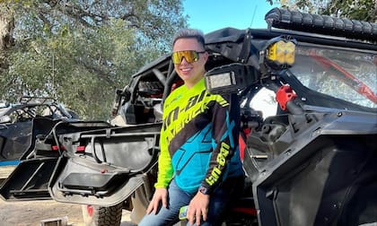 Un influencer mexicano murió en un accidente de tránsito e impactó a todos