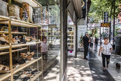 Un informe de LJ Ramos, que analiza el corredor que se levanta en la Av. Santa Fe, entre Scalabrini Ortiz y la Av. Pueyrredón, mostró que la vacancia de locales comerciales en esa zona se ubica en 1,4%
