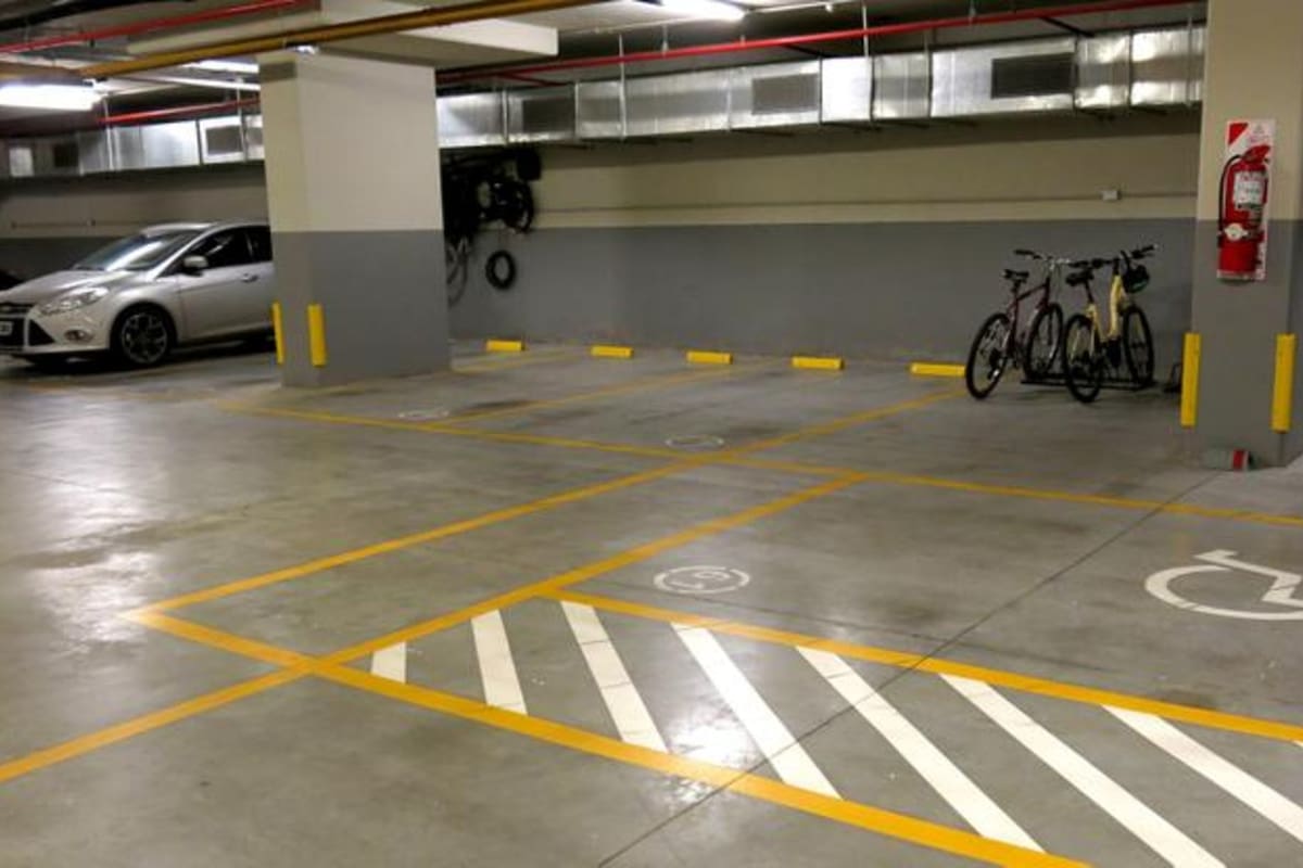 Un informe de Mercado Libre Inmuebles comparó la rentabilidad entre departamentos y cocheras para varios barrios