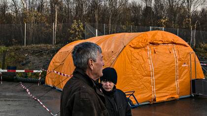Un ingeniero sirio y su hijo llegaron a Storskog luego de pasar por Rusia