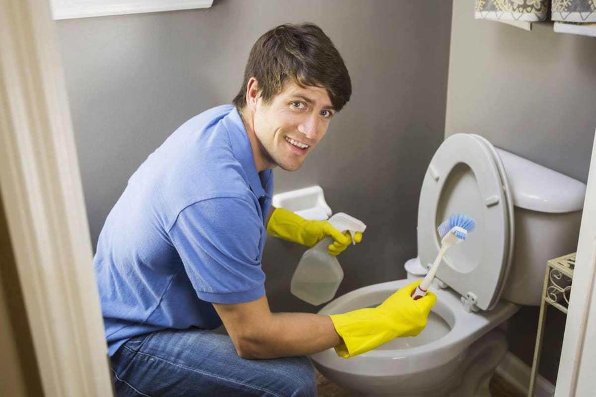 Un inodoro con sarro nunca da aspecto de limpio