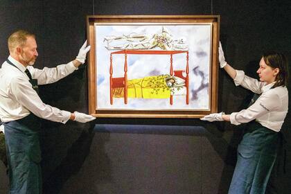 Un inquietante sueño de Frida Kalho, con enredaderas y artefactos explosivos