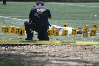 Rinden homenaje público a abogado que denunció corrupción y fue asesinado en Guatemala