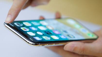 Un iPhone X, uno de los smartphones que marcaron el año