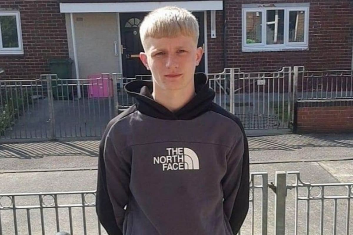 Un joven de 19 años fue al médico por un dolor de espalda y le encontraron un cáncer muy avanzado