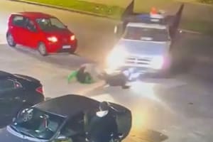 Detuvieron a un joven acusado de atropellar a dos personas y darse a la fuga