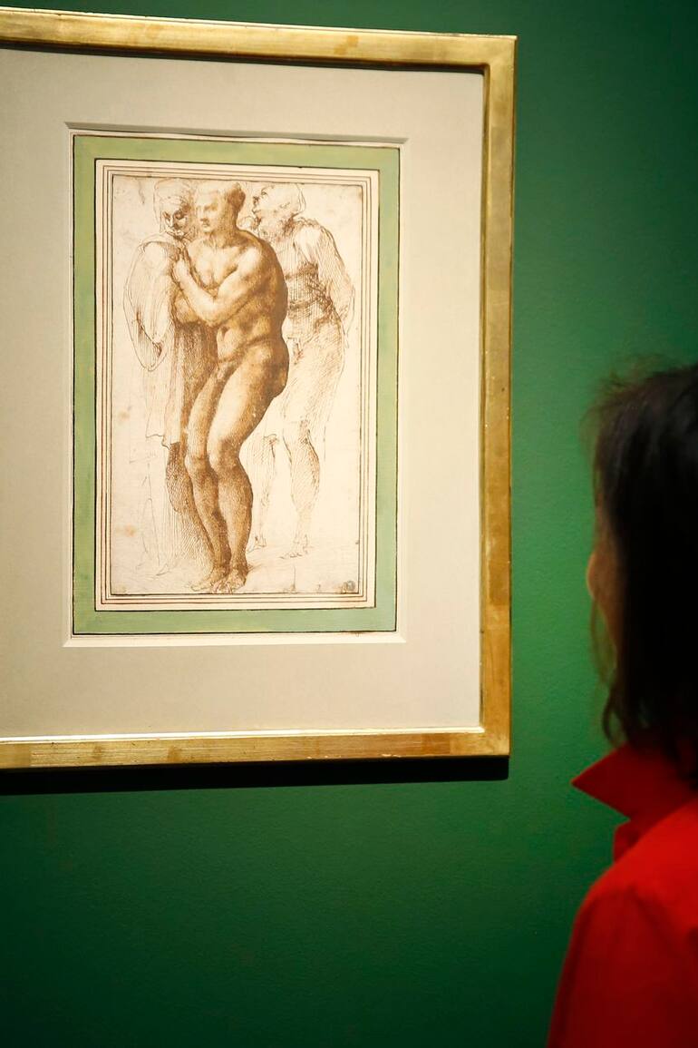 Un joven desnudo (después de Masaccio) rodeado de dos figuras
