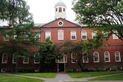 Un joven lanzó una adivinanza en su cuenta de Tik tok que asegura que es imposilble de resolver para casi la gran mayoría de los egresados de la prestigiosa universidad estadounidense