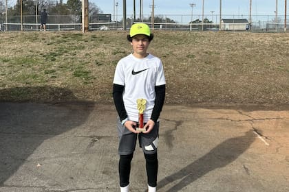 Un joven venezolano de 15 años es una promesa del tenis en Carolina del Norte