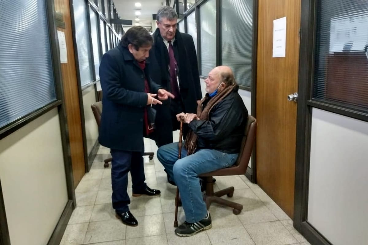 Un jubilado de 71 años mató a un ladrón y quedó detenido