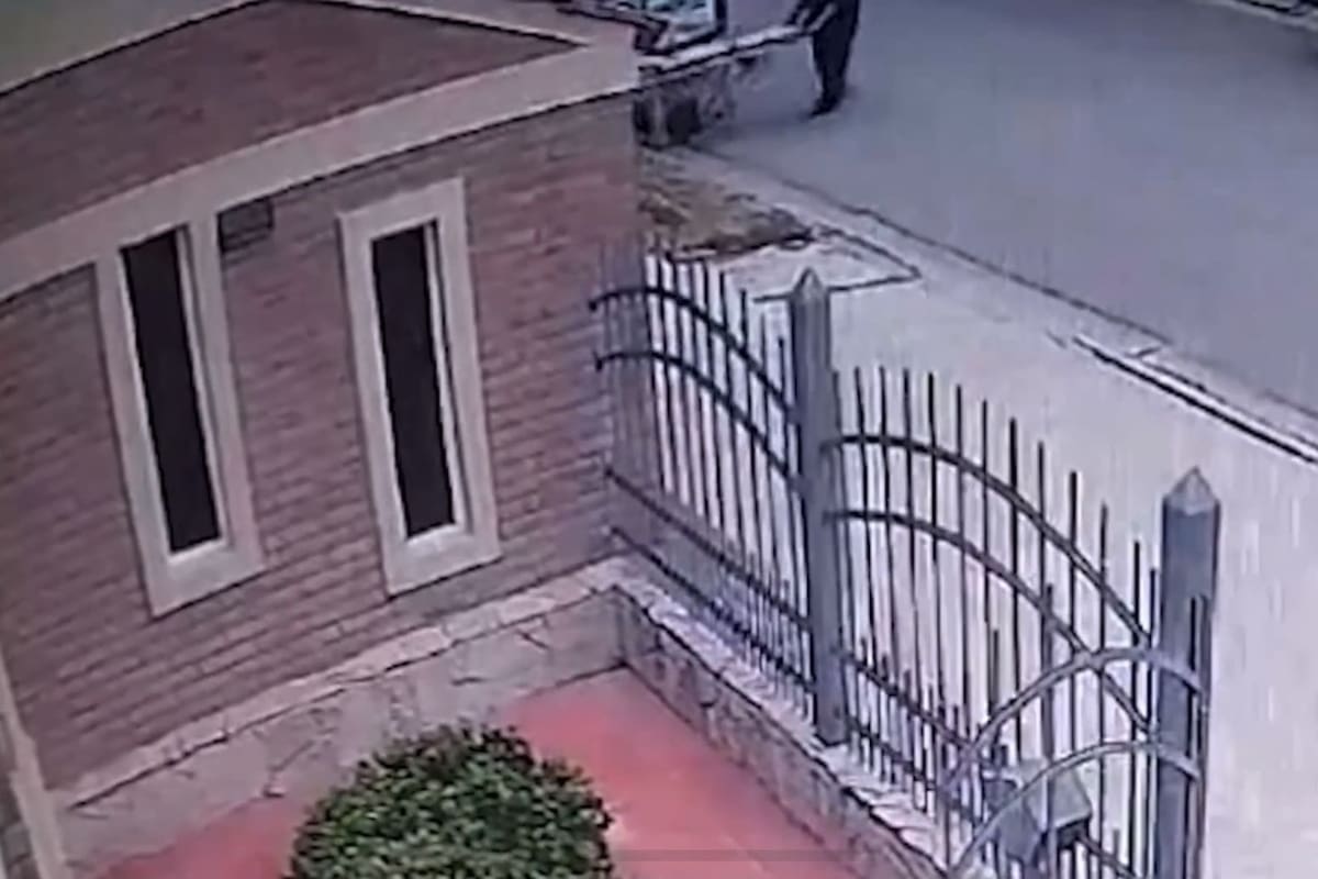 Un jubilado murió tras caer de una camilla en Bahía Blanca