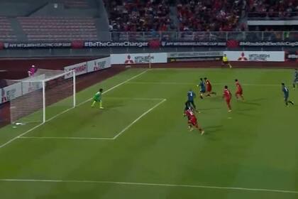 Un jugador falló en un tiro y el video se viralizó (Captura video)