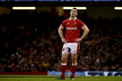 Un jugador galés, decepcionado luego de la derrota ante Irlanda. El Dragón Rojo puede declararse en huelga