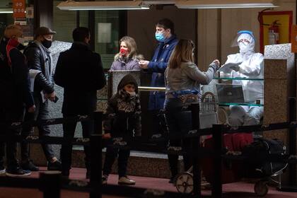 Un laboratorio flotante custodia la frontera fluvial entre la Argentina y Uruguay