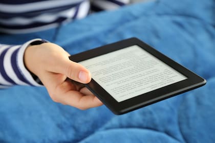 Un lector de libros electrónicos Kindle de Amazon