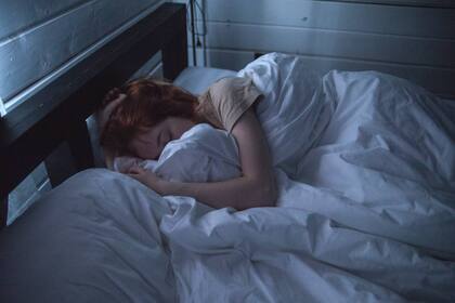 Un mal descanso puede afectar el rendimiento del día. Foto: Pexels