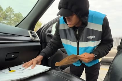 Un migrante dominicano en EE.UU. contó algunos problemas frecuentes que enfrenta como repartidor de Amazon Flex