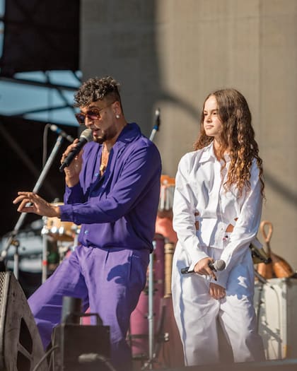 Un momento de mucha emoción familiar: cuando padre e hija compartieron el escenario, días atrás, en el festival Lollapalooza.