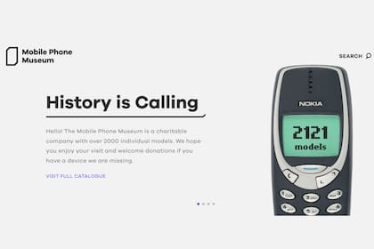 Un móvil Nokia 3310, uno de los modelos destacados en el museo online Mobile Phone Museum, que posee un catálogo de más de 2000 teléfonos con imágenes en alta calidad