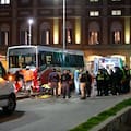 Un colectivo perdió el control en la rambla y arrolló a varias personas: una adolescente falleció