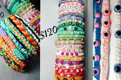 Un muestrario de la pulseras que vende la madre de Nahir Galarza por redes sociales