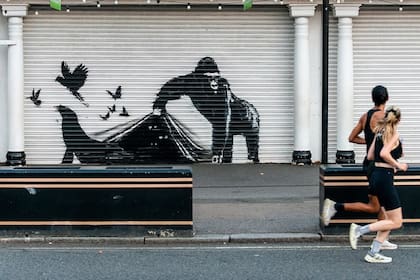 Un mural de Banksy en una cervecería de Connecticut