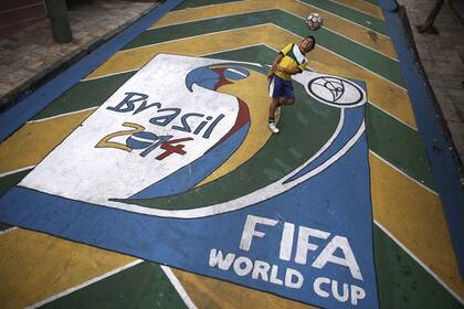 Un niño juega en San Pablo, una ciudad que tendrá también precios poco accesibles