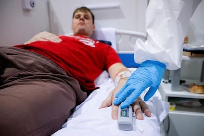 Un nivel de oxígeno en la sangre inferior al 92% es motivo de alarma