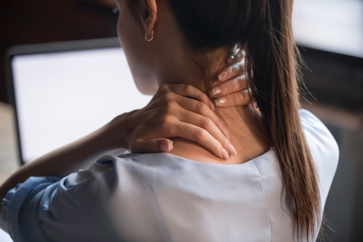 Un nuevo estudio muestra que las mujeres mayores sufren dolor de intensidad alta con más frecuencia que los hombres