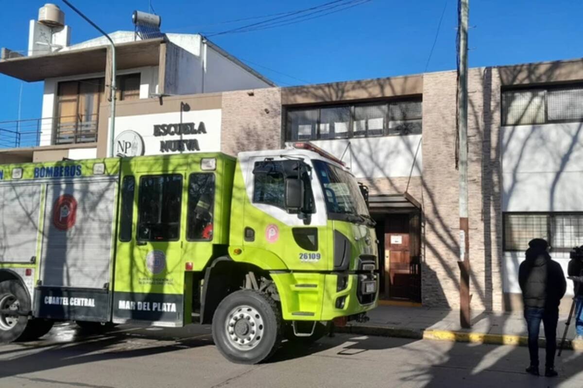 Un obrero quedó atrapado en un pozo de 18 metros