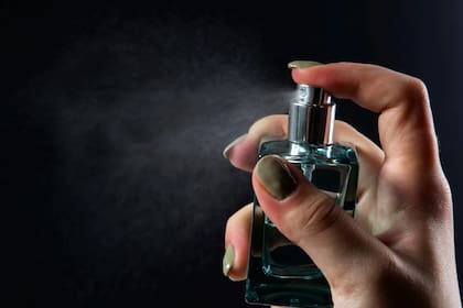 "Un olor puede hacer algo que una cartera vintage difícilmente consiga: saltarse treinta años en una fracción de segundo"