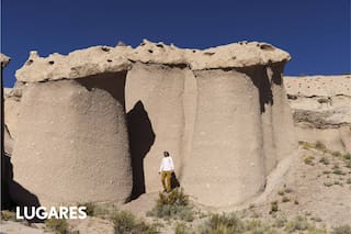 Cómo es el desierto con formaciones raras que fue escondite de un ladrón célebre y puede visitarse