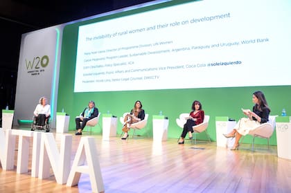 Un panel debatió sobre la invisibilidad de las mujeres rurales