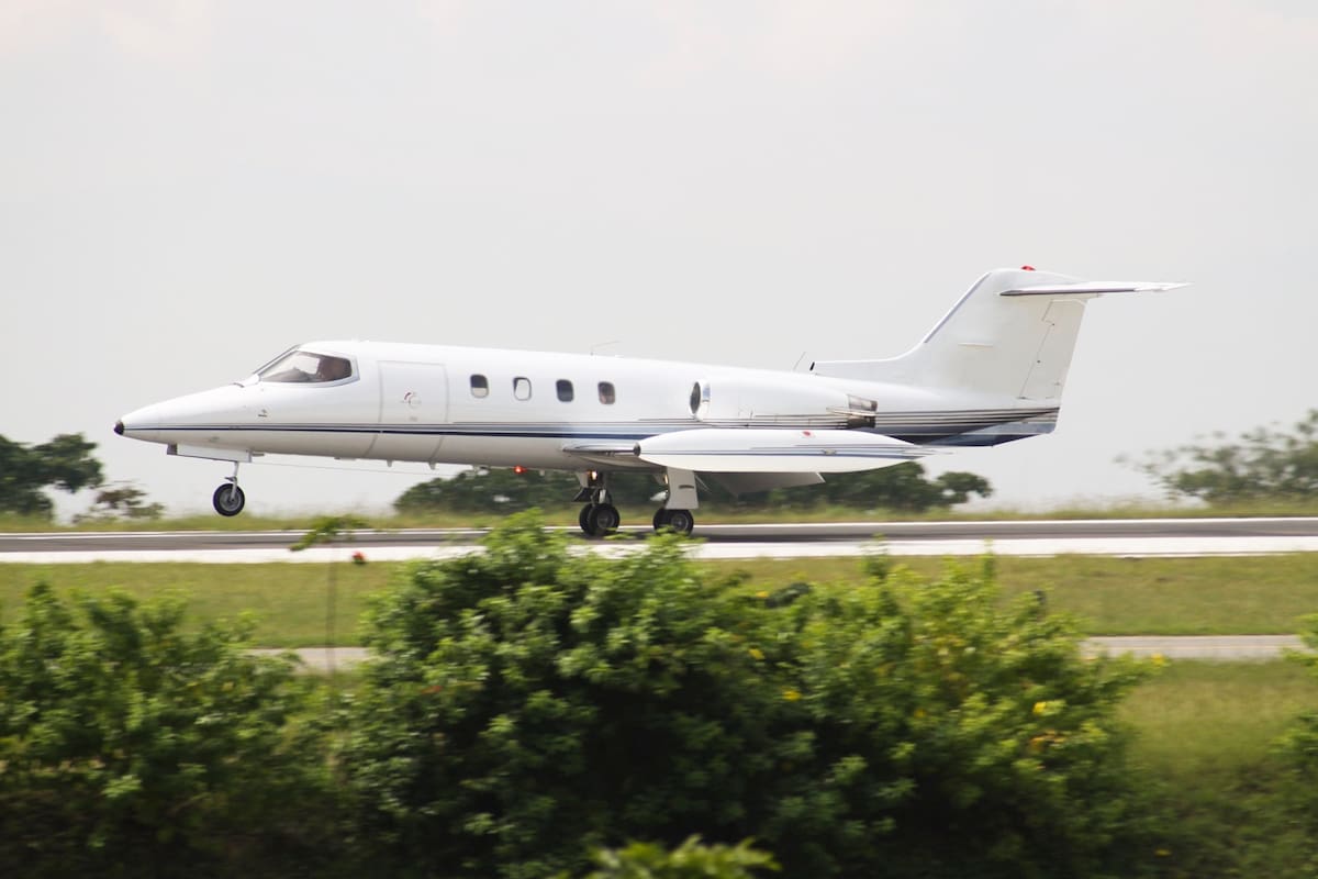 Un patrimonio bajo sospecha: el Consejo lo investiga por el fuerte crecimiento patrimonial de su mujer. Vuelos exprés a Uruguay: el juez tomó aviones vinculados a los empresarios Pablo Elías, la familia Werthein, Cristiano Ratazzi y Gustavo Elías