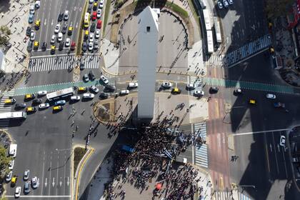 Un pequeño bloqueo piquetero en la zona del Obelisco porteño