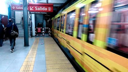 El gobierno porteño ya anunció que está en marcha la licitación para cambiar la flota entera de la línea B