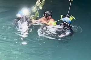 Un pescador fue rescatado tras pasar 15 días atrapado en una bolsa de aire en una cueva inundada
