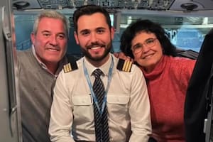Un piloto le dedicó unas emotivas palabras a sus padres en pleno vuelo