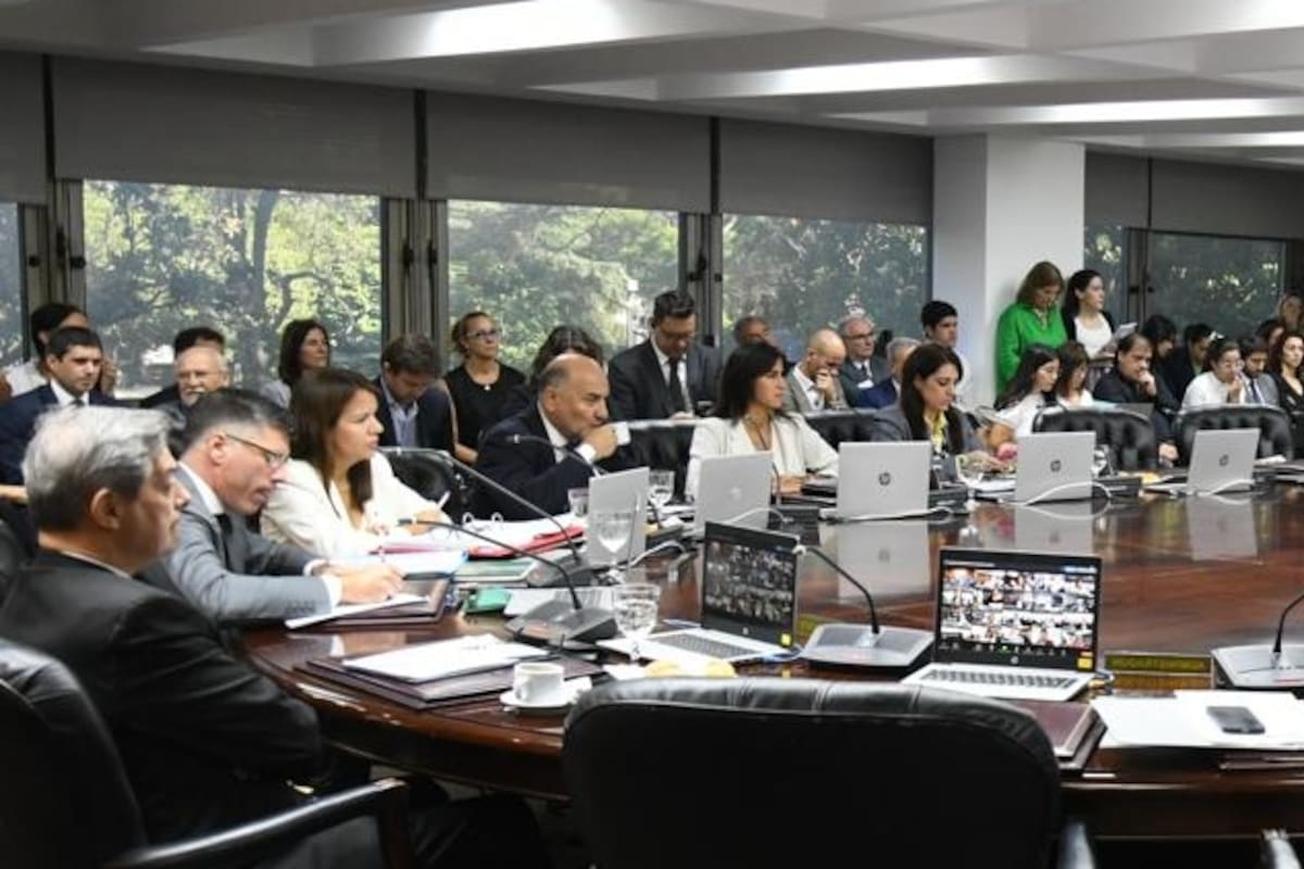 Un plenario del Consejo de la Magistratura, con el juez Horacio Rosatti al frente