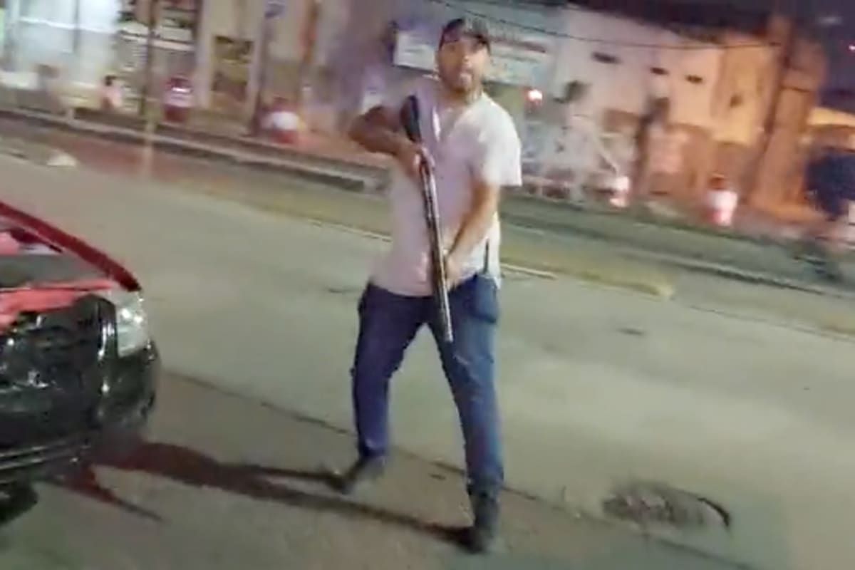 Un policía disparó balas de goma a la salida del boliche SkyLab en San Justo