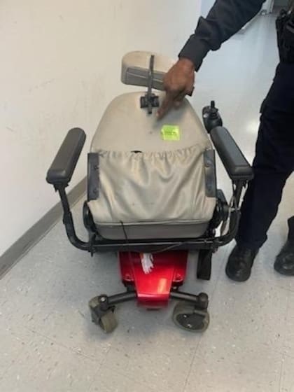 Un portavoz de la CBP reveló que la cantidad de droga escondida en la silla de ruedas está valuada a un millón de dólares