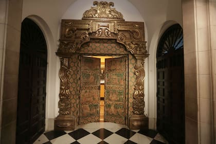 Un portón espectacular