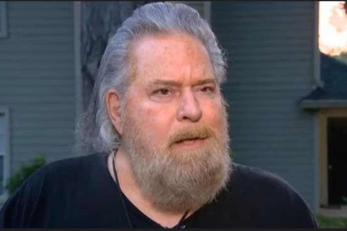 Un profesor en los Estados Unidos obligó a sus alumnos a hacer un obituario y fue despedido