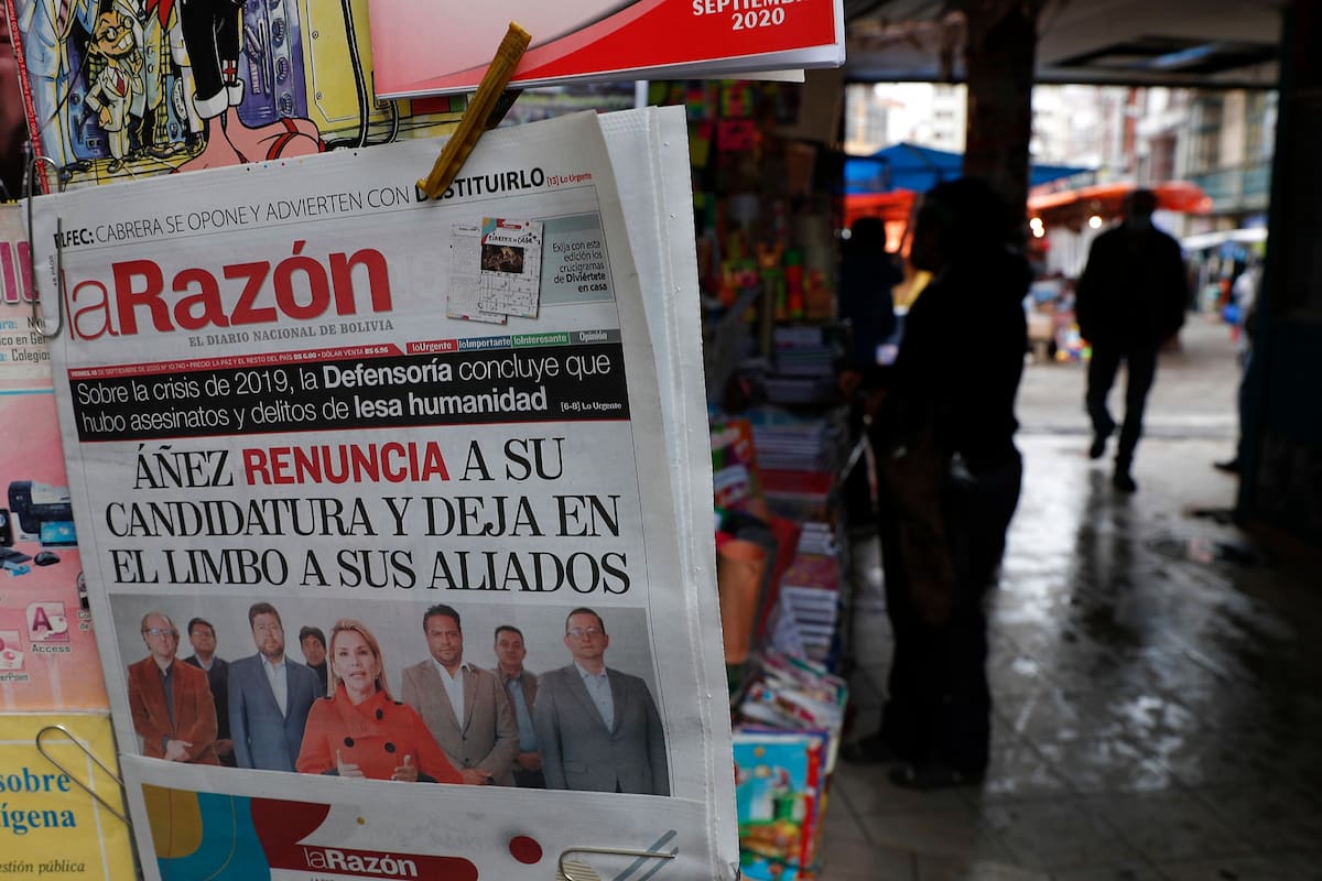 Un puesto de diarios en La Paz, Bolivia