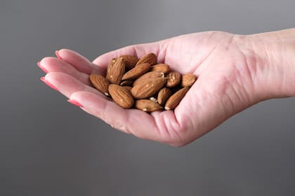 Un puñado de almendras es suficiente para cuidar la salud ósea