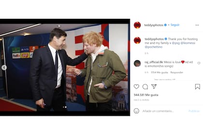Un rato antes de que Leo hiciera su publicación, el cantante subió otra foto en la que se lo puede ver junto a Mauricio Pochettino