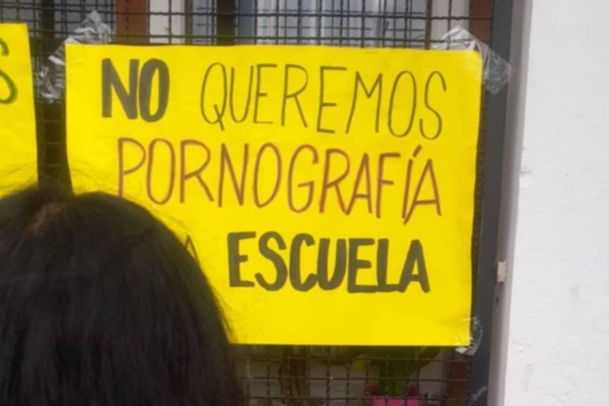 Un reclamo de padres frente a los contenidos que docentes les dan a sus hijos