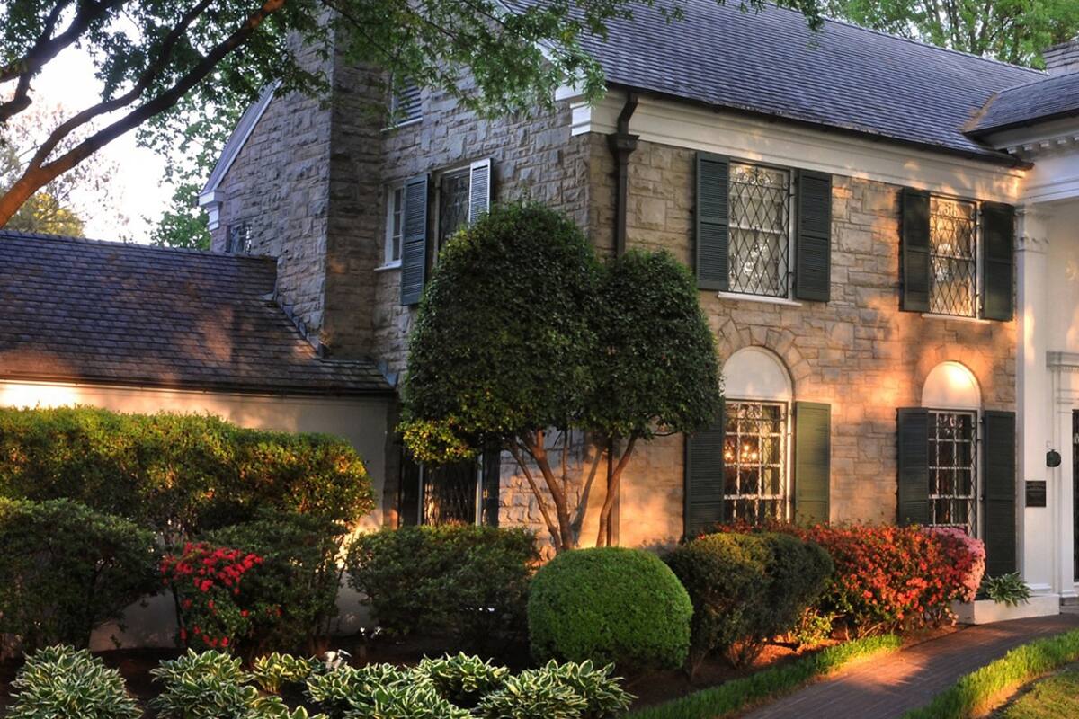 Un recorrido por la legendaria mansión a las afueras de Memphis, Estados Unidos, donde Presley pasó 20 años y dio rienda suelta a cada uno de sus caprichos