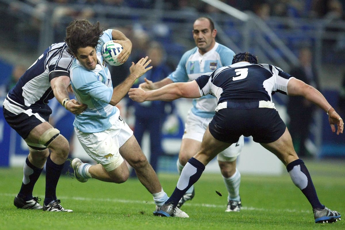 Un recuerdo del bronce de 2007, en Francia, con Agustín Pichot y Mario Ledesma en el Stade de France, frente a Escocia