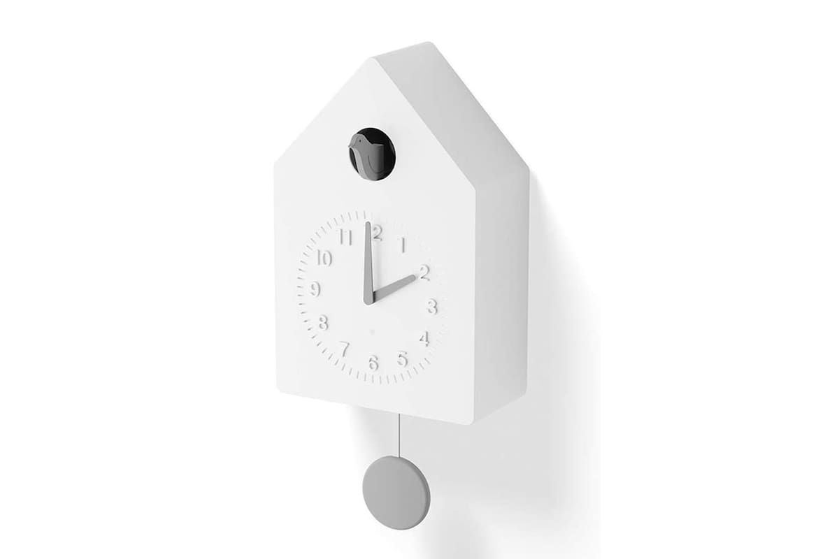 Un reloj cucú conectado a Alexa, el nuevo prototipo que Amazon ofrece en su tienda online junto a una balanza inteligente y una impresora térmica de notas tipo post-it
